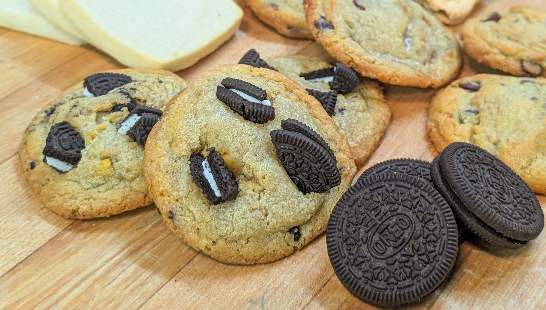 Maple Cream & Oreo Cookies